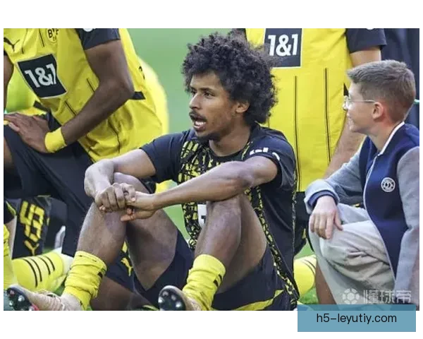 多特续约遇冷阿德耶米观望海外