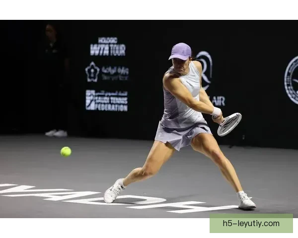 美国网球公开赛：斯维亚特克挺进复赛